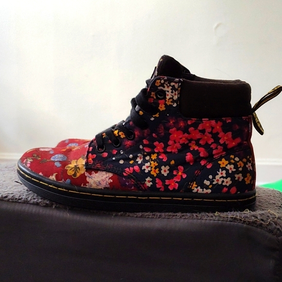 COPY - Dr martens - Picture 1 of 5